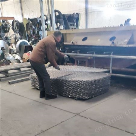 广州隔离护栏 工厂围墙焊接刀片刺网刀片刺墙西润可定工期短