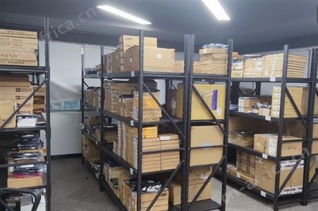 LMV321IDCKR 运算放大器及比较器 TI 封装NA 批次两年内