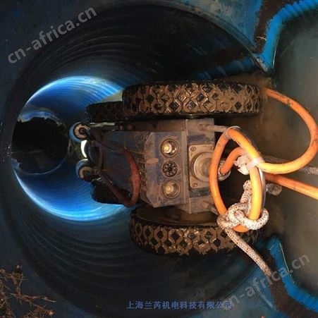 上海浦东市政排水管高压清洗塌方顶管修复