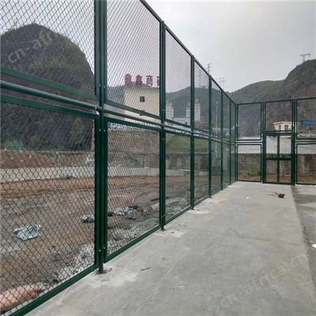 热镀锌钢 拼装围网内嵌式 篮球场围栏厂家 佛山耐腾
