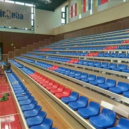 华丽体育中空吹塑室内户外篮球馆体育场看台座椅三孔免支架观众席连排椅子