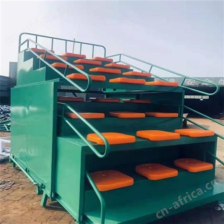 华丽体育室内体育场馆学校篮球场看台室外低靠背座椅 中空吹塑椅伸缩看台