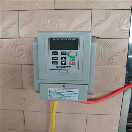1.5/2.2/7.5/15/18.5/22/30KW变频器正控三相380V电机调速变频器