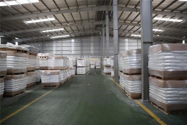 PE吹膜填充母料厂家 PE吹膜填充母料厂家