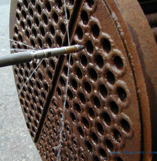 高压清洗机清洗热交换器